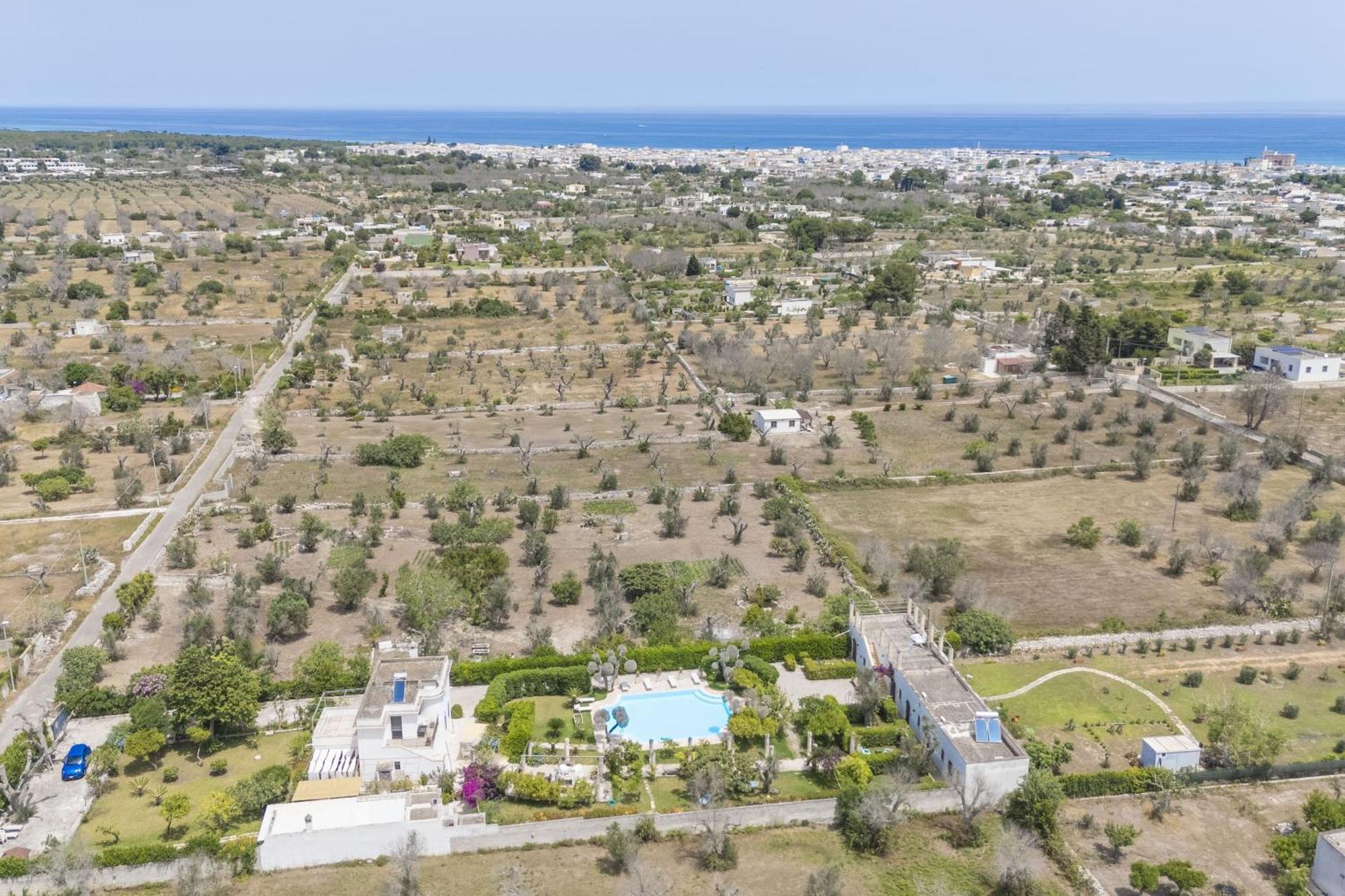 Villa Lisa Garden And Pool - Happy Rentals Мелендуньо Экстерьер фото