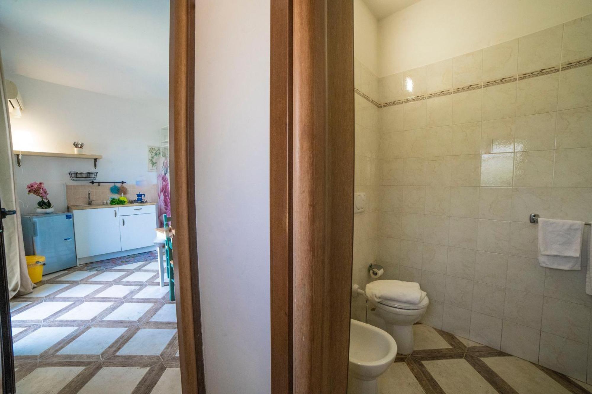 Villa Lisa Garden And Pool - Happy Rentals Мелендуньо Экстерьер фото